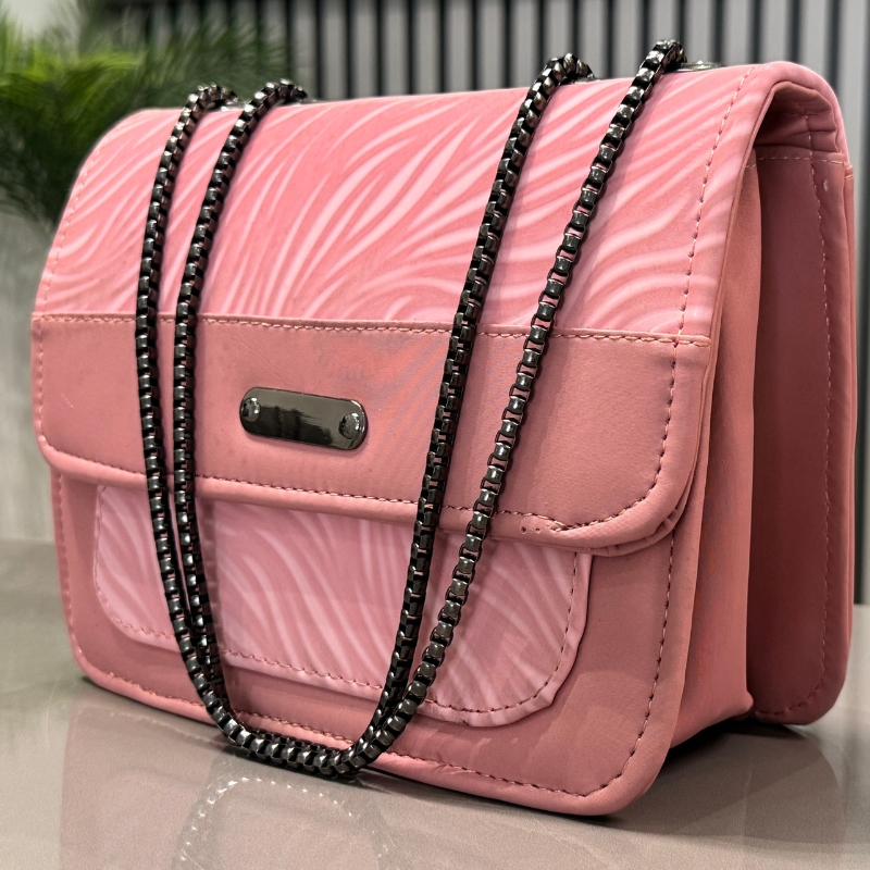 4_1758779758.jpg Luxury Women’s Shoulder Bag in Pink Faux Leather for Casual, Work, and Formal Use - Image 3