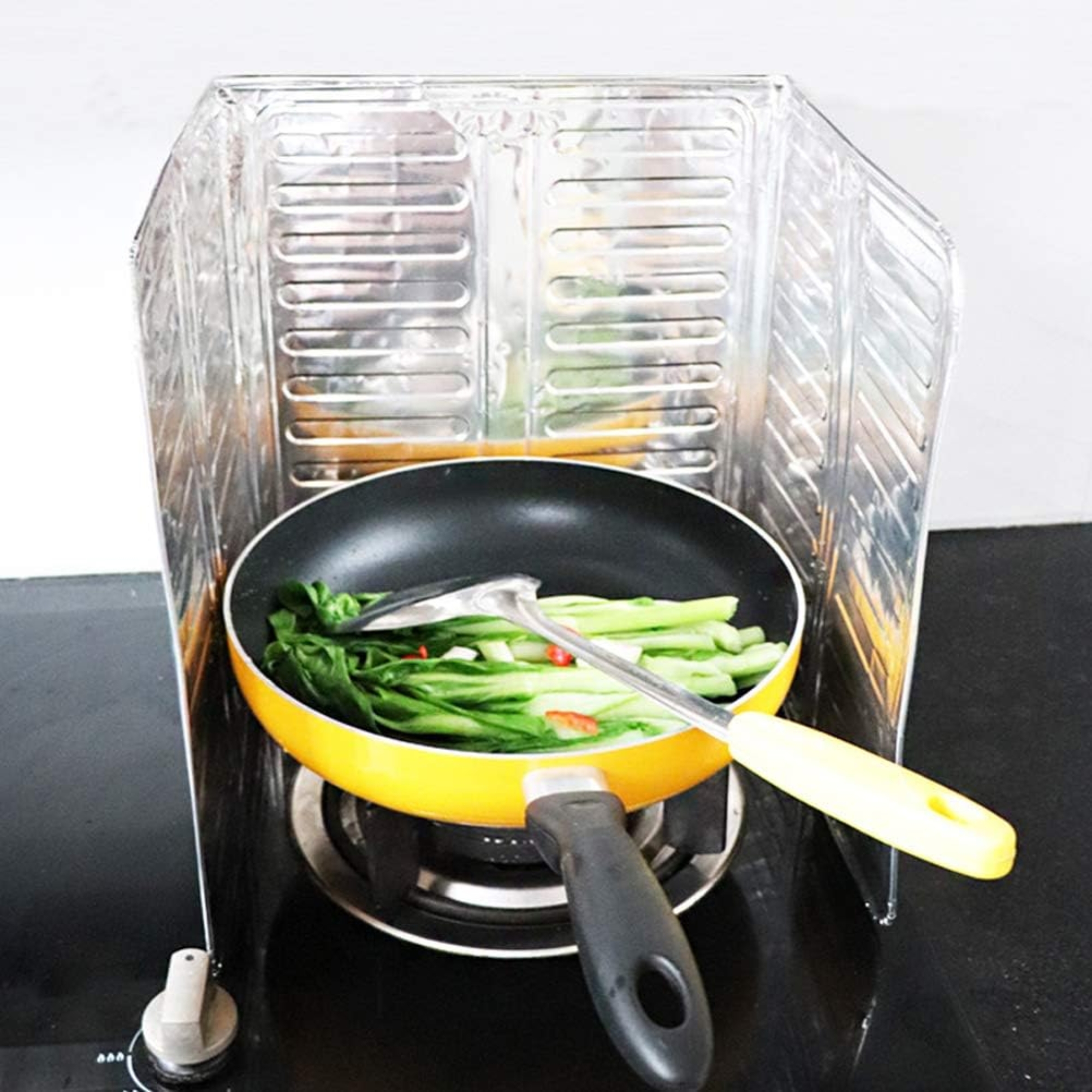 5_1757922452.jpg 3-Sided Oil Proof Aluminum Foil Splatter Guard | Foldable Heat Insulation for Kitchen Stove | Silver - Image 5