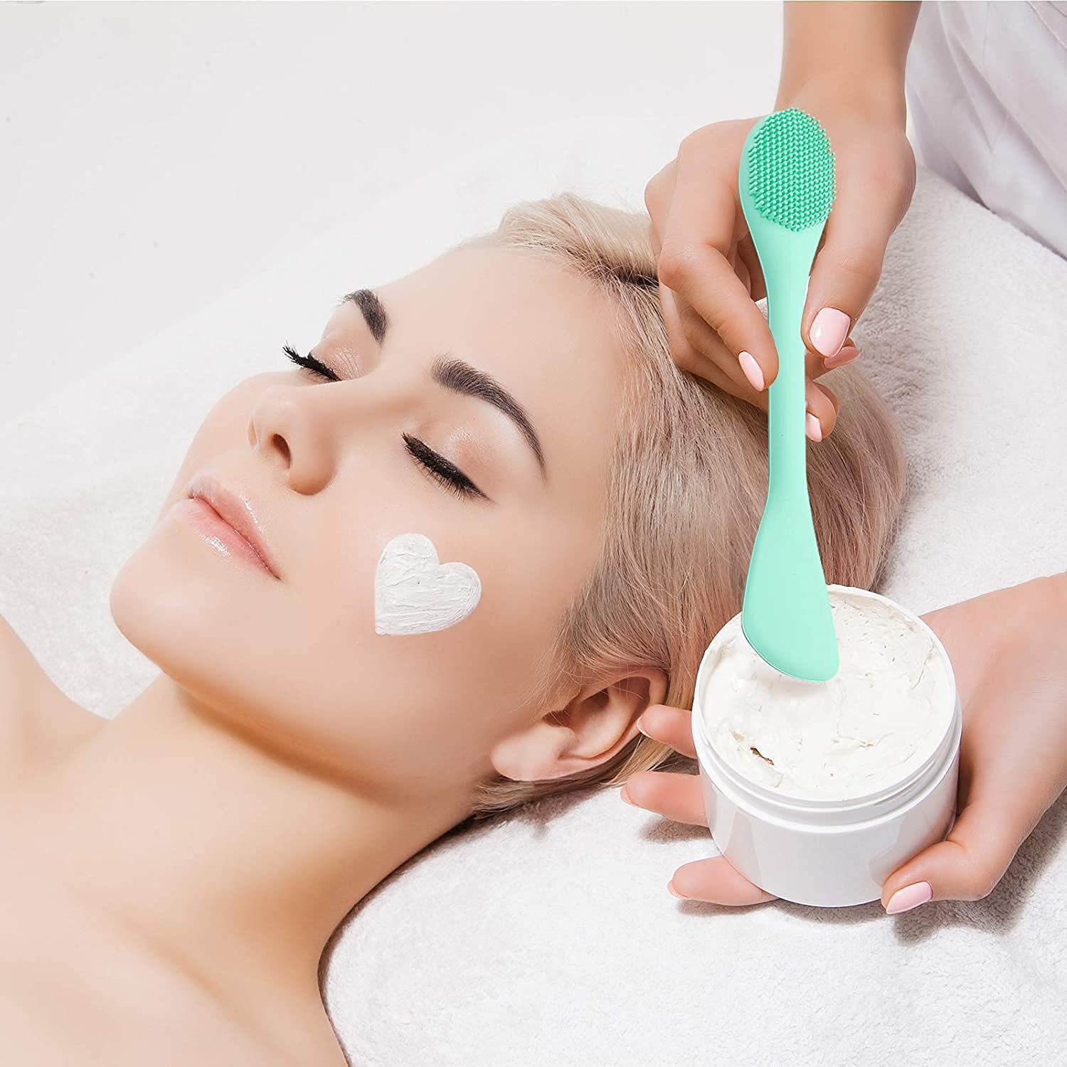 71aYi2Dw8qL._SL1500__1731165171.jpg Double Ended Silicone Face Mask & Cleansing Brush | Soft Reusable Skincare Applicator | Pack of 2 - Image 5