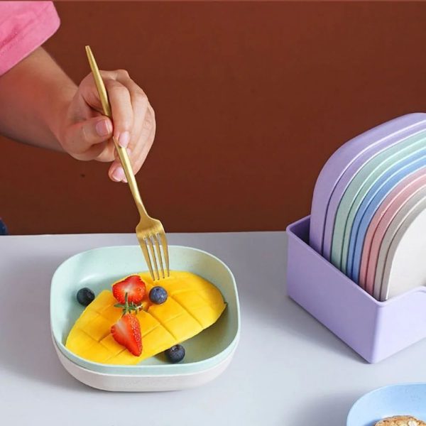 Food Grade Plastic Dining Plates | 10 pcs Elliptical Spit Bone Plate Set - Image 4