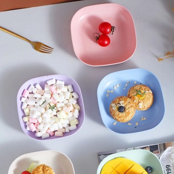 Food Grade Plastic Dining Plates | 10 pcs Elliptical Spit Bone Plate Set