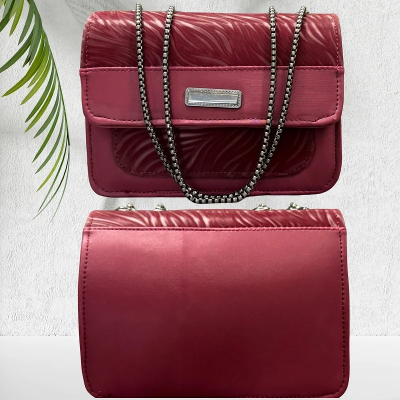 Luxury Women’s Shoulder Bag in Maroon Faux Leather for Casual, Work, and Formal Use - Image 4